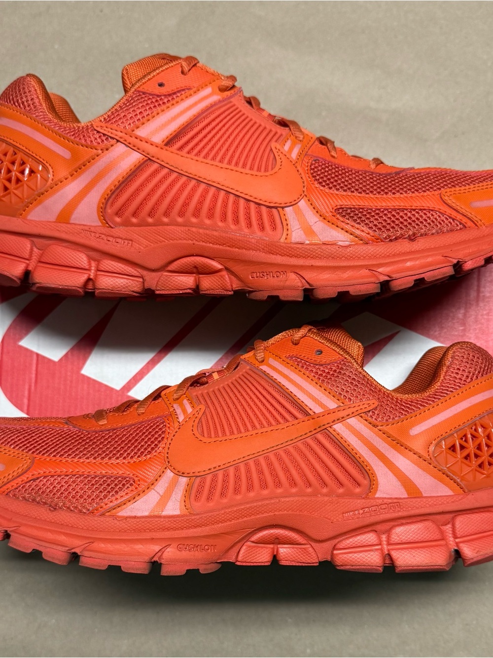 Nike Air Zoom Vomero 5 Cosmic Clay Mens size 14 running shoes Rare!